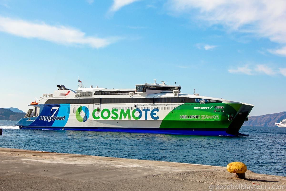 The Highspeed 7 ferry at Athinios port in Santorini